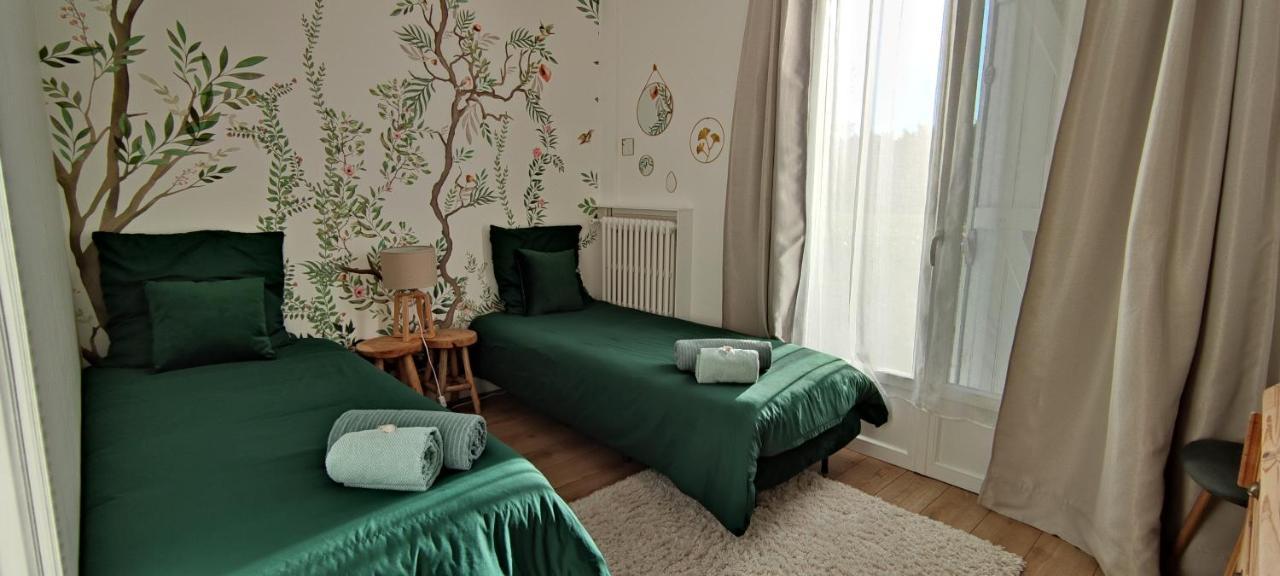 Bed and Breakfast Atelier Des Sens 89 Evry  Экстерьер фото